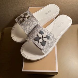 Michael Kors Summer Slides